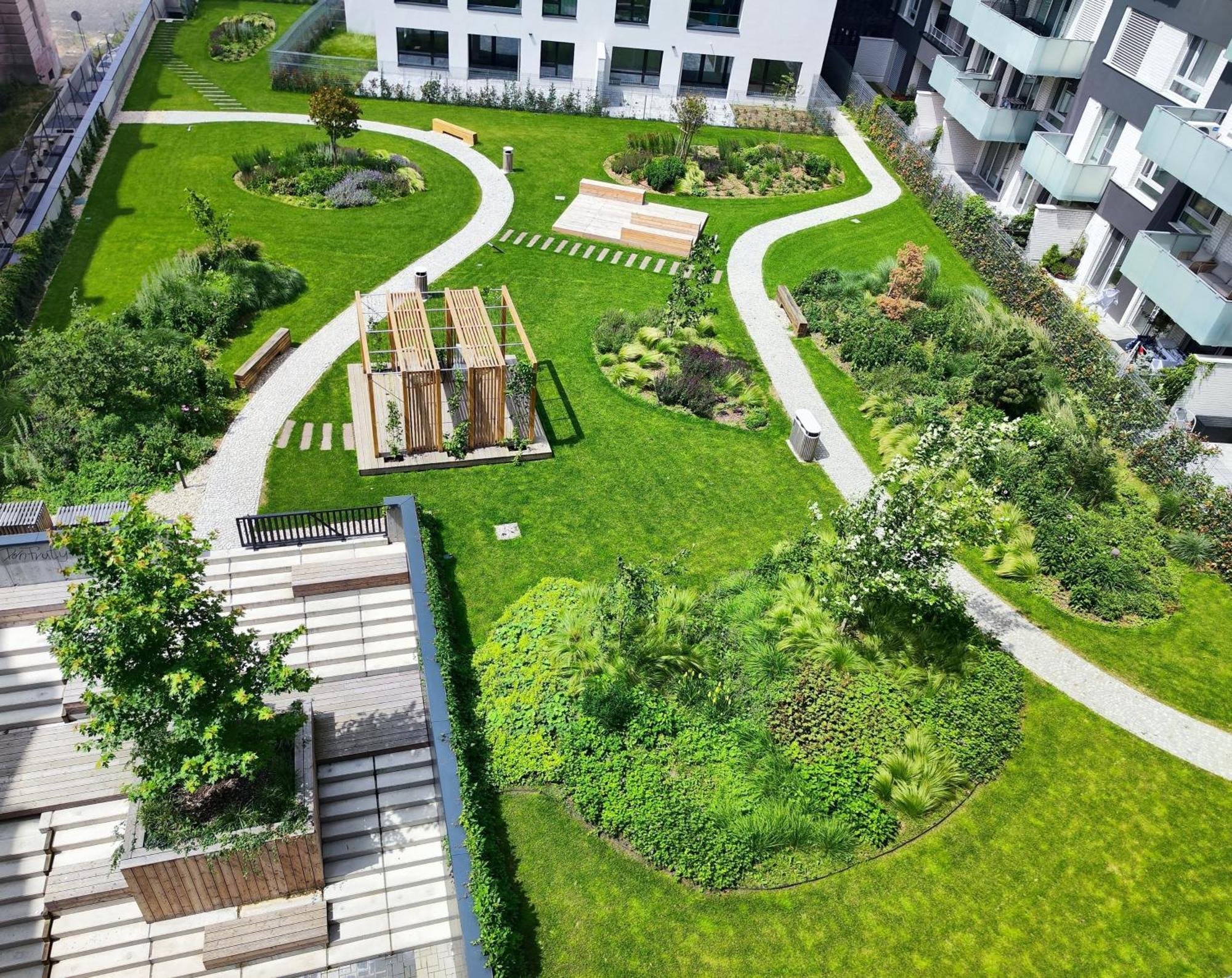 Yarn - Brand New - Free Parking - Balcony With City View - Central Shopping Mall Bratislava Eksteriør billede